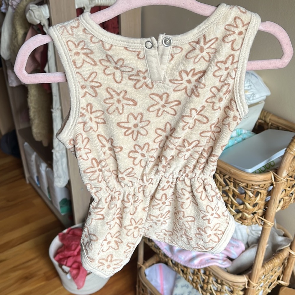 Rylee + Cru romper - Picture 6 of 8